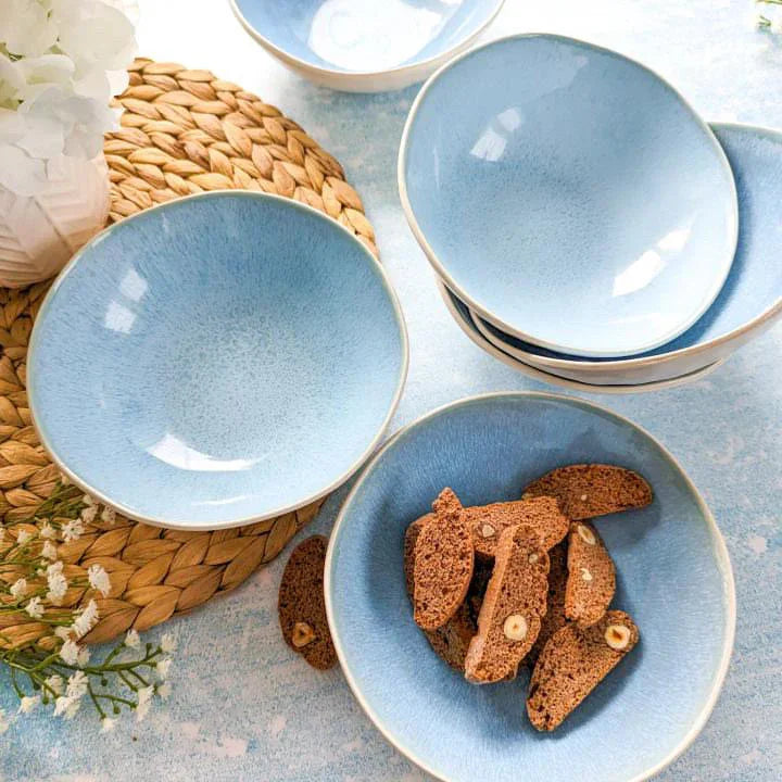 "Erfrischender Genuss für heiße Tage: Die Vielfalt kalten Kaffees zum Abkühlen im Sommer"