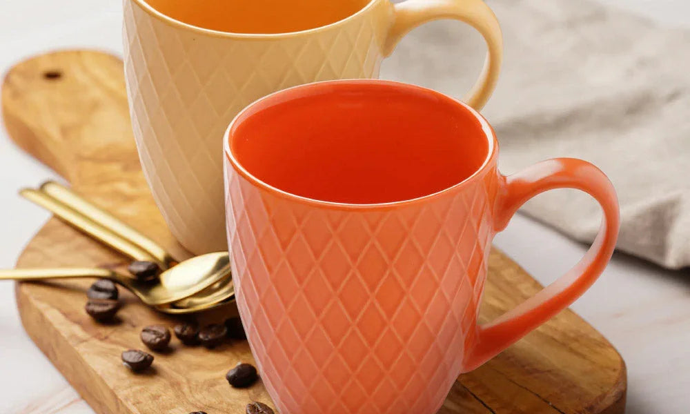 Ein Hauch von Kunst im Morgenkaffee: Kaffeetassen als funktionale Kunstwerke