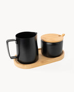 Milch & Zucker Set aus Edelstahl mit Bambus-Tablett